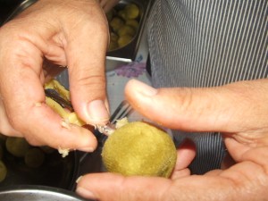 Lime jam making